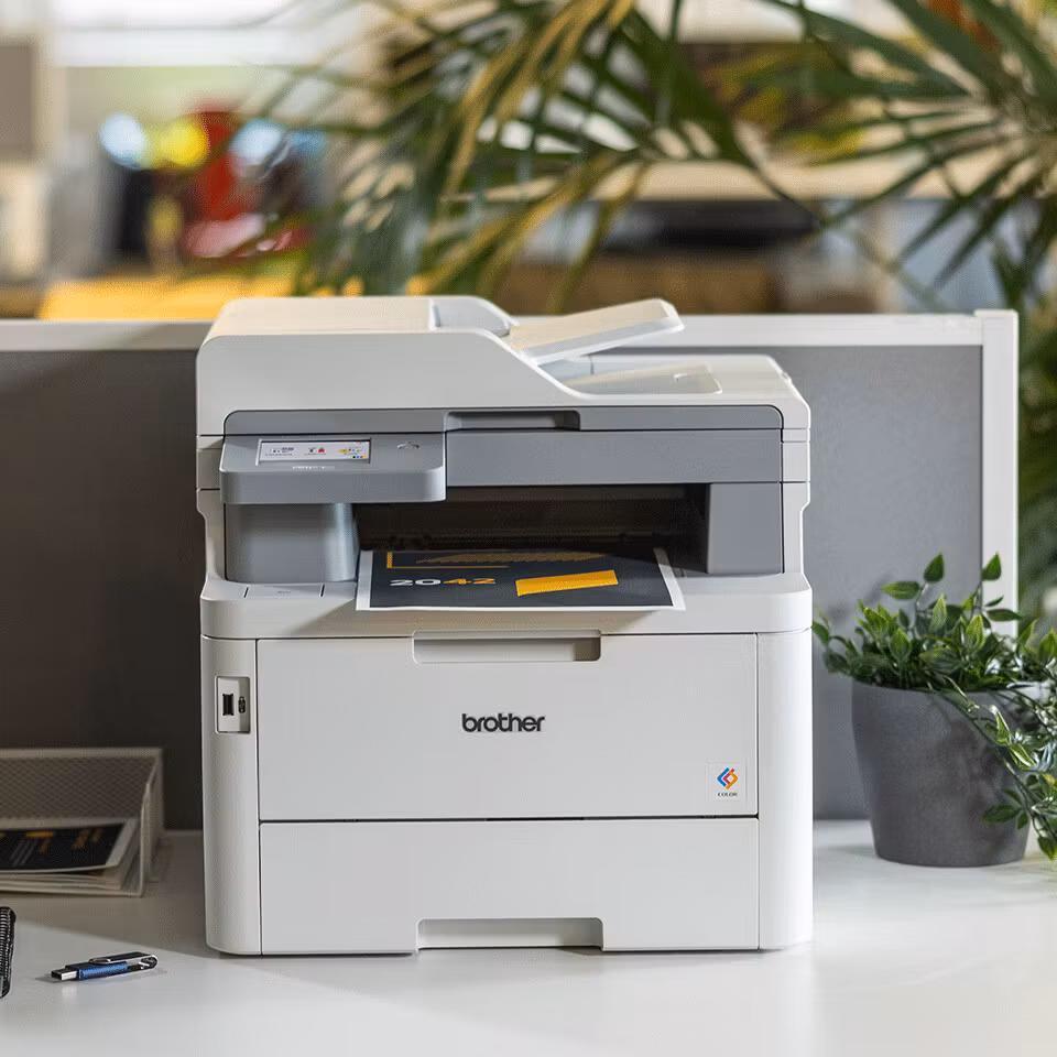 Brother MFC-L8390CDW multifunktionsskrivare LED A4 600 x 2400 DPI 30 sidor/min Wi‑Fi