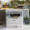 Brother MFC-L8390CDW multifunktionsskrivare LED A4 600 x 2400 DPI 30 sidor/min Wi‑Fi