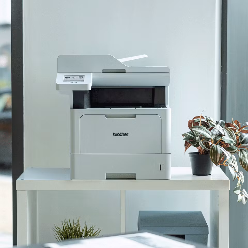 Brother DCP-L5510DW multifunktionsskrivare Laser A4 1200 x 1200 DPI 48 sidor/min Wi‑Fi