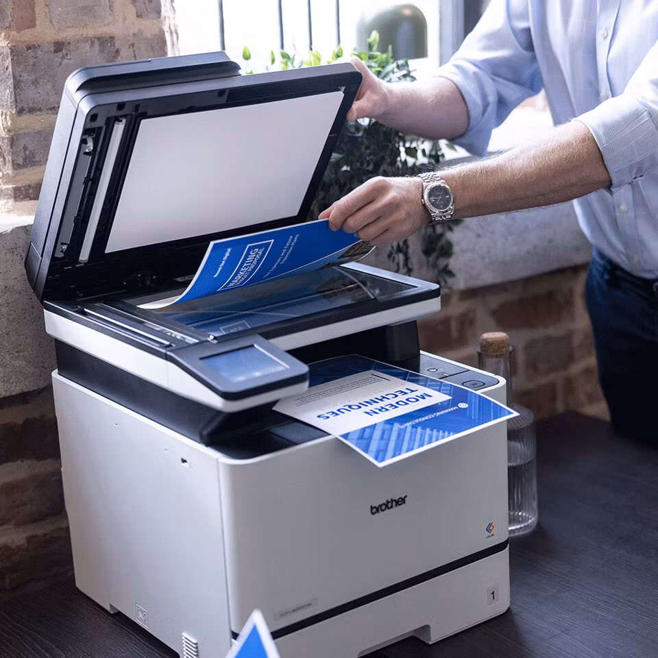 Brother DCP-L8630CDW multifunktionsskrivare Laser A4 2400 x 600 DPI 31 sidor/min Wi‑Fi
