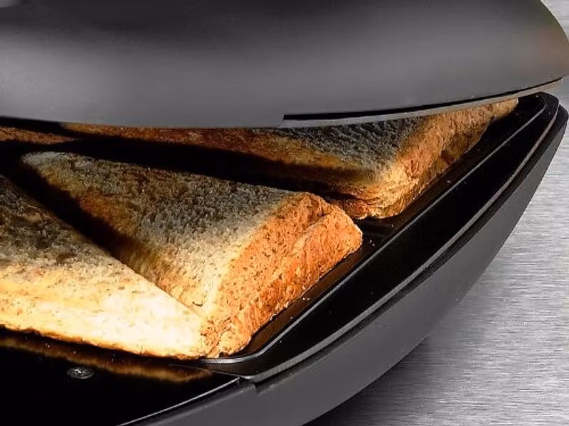 Rommelsbacher smörgåsgrill ST 1410 svart/silver