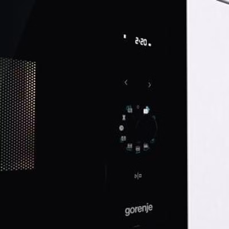 Gorenje BM235G1SYB svart inbyggd kombinationsmikrovågsugn 23 L 900 W