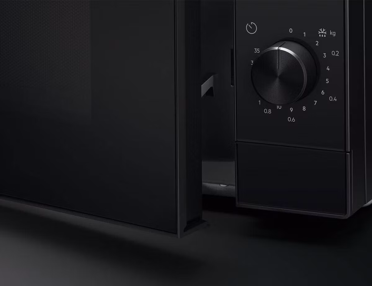 Electrolux EMZ421MMK Svart kombinationsmikrovågsugn bänkmodell 21 L 800 W