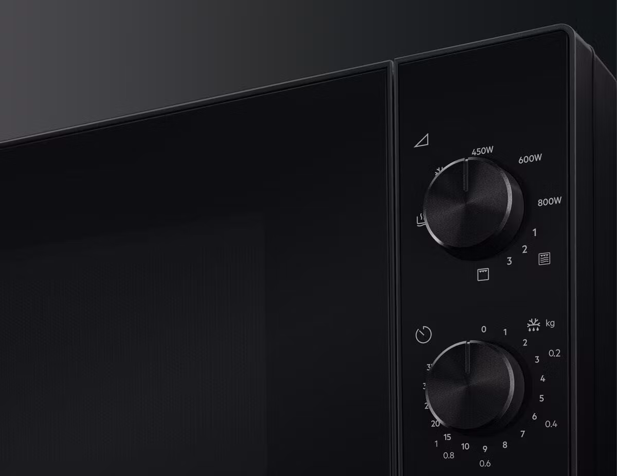 Electrolux EMZ421MMK Svart kombinationsmikrovågsugn bänkmodell 21 L 800 W