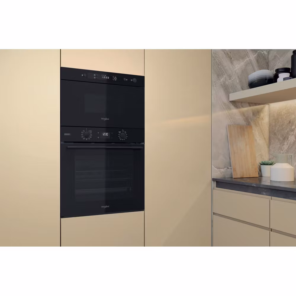 Whirlpool MBNA900B Svart inbyggd solo-mikrovågsugn 22 L 750 W
