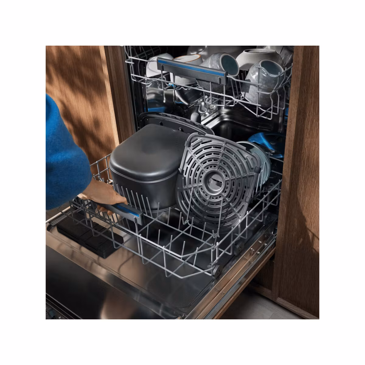 Electrolux EAF7SB enkel 6,9 L fristående 1700 W varmluftsfritös svart