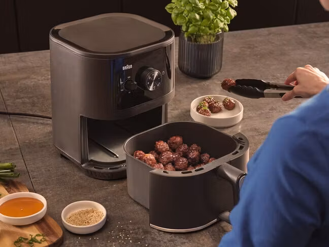 Braun Multi Fry 3 Single 4,3 L fristående varmluftsfritös 1500 W svart