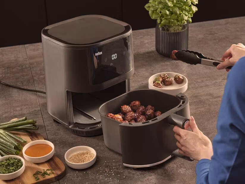 Braun MultiFry 3 Single 4,3 L fristående varmluftsfritös 1500 W svart