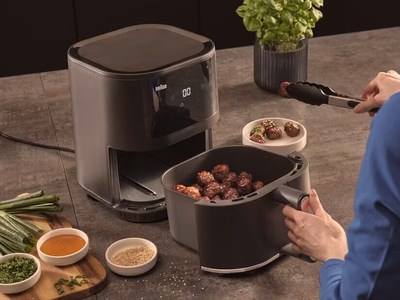 Braun MultiFry 3 Single 4,3 L fristående varmluftsfritös 1500 W svart