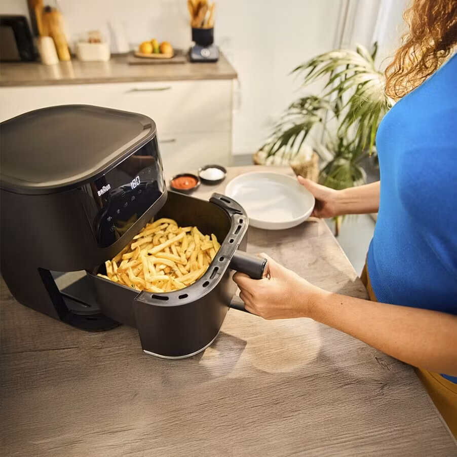 Braun Houshold varmluftsfritös MultiFry 5, HF 5034I (svart, 1,700 watts, korg 6.0 liters)