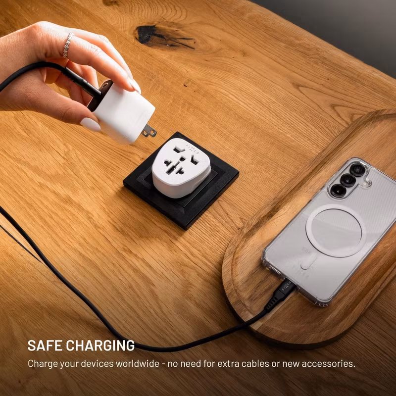 FIXED Reseadapter Schuko EU/Världen Vit