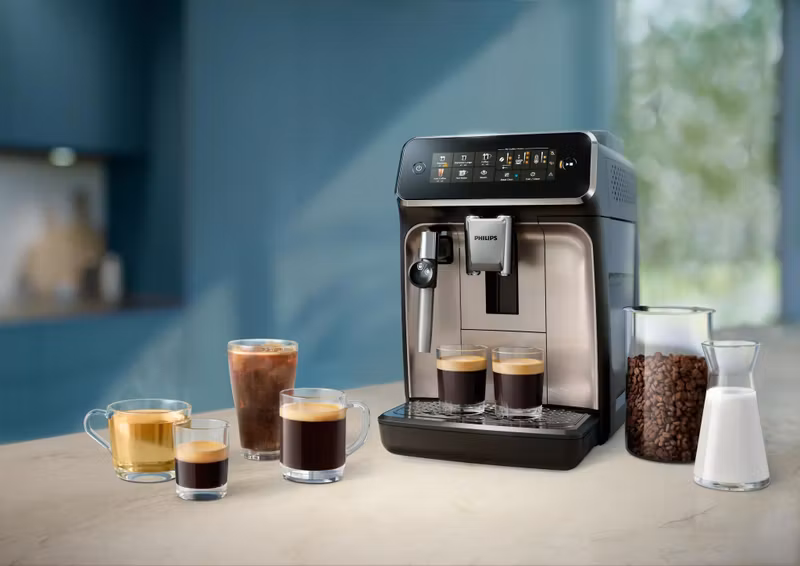 Philips Series 3300 EP3326/90 Helautomatisk espressomaskin med mjölkskummare