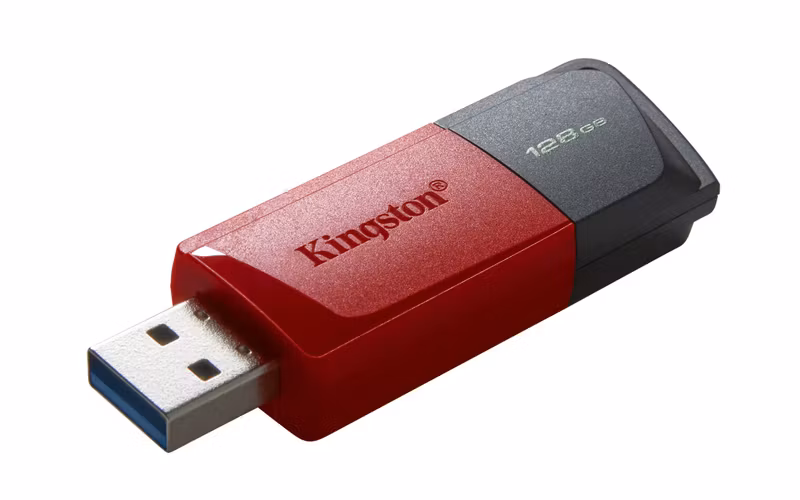 Kingston DataTraveler Exodia M 128 GB USB 3.2 Gen 1 USB-minne Svart Röd