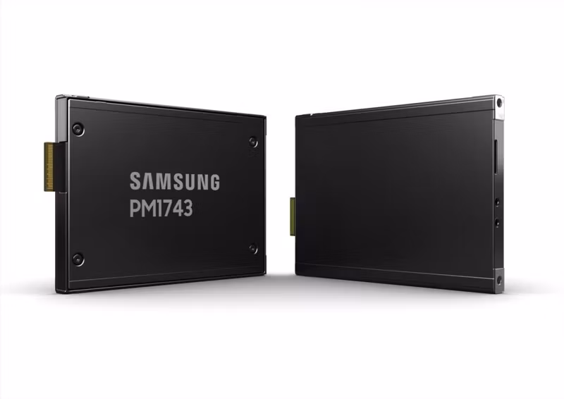 Samsung PM1743 MZWLO3T8HCLS 3,84 TB 2,5" PCIe 5.0 NVMe Intern SSD