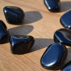 Svart Obsidian, trumlad