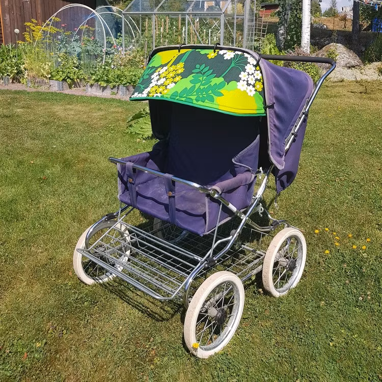 Förbeställd solkeps DUBBELVAGN