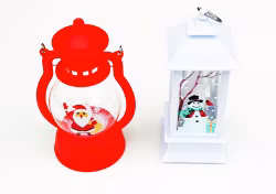 Två dekorativa lyktor med julmotiv