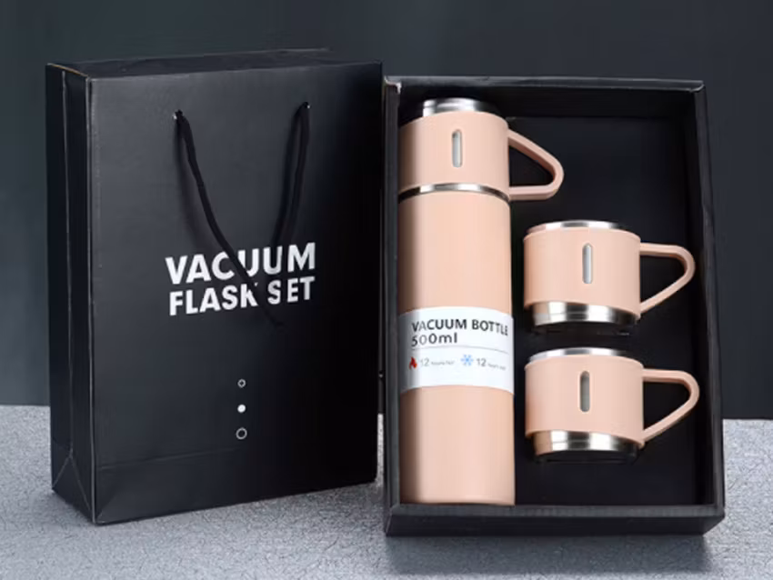 Termos - 3 Muggar - 500 ml - Olika Färger -