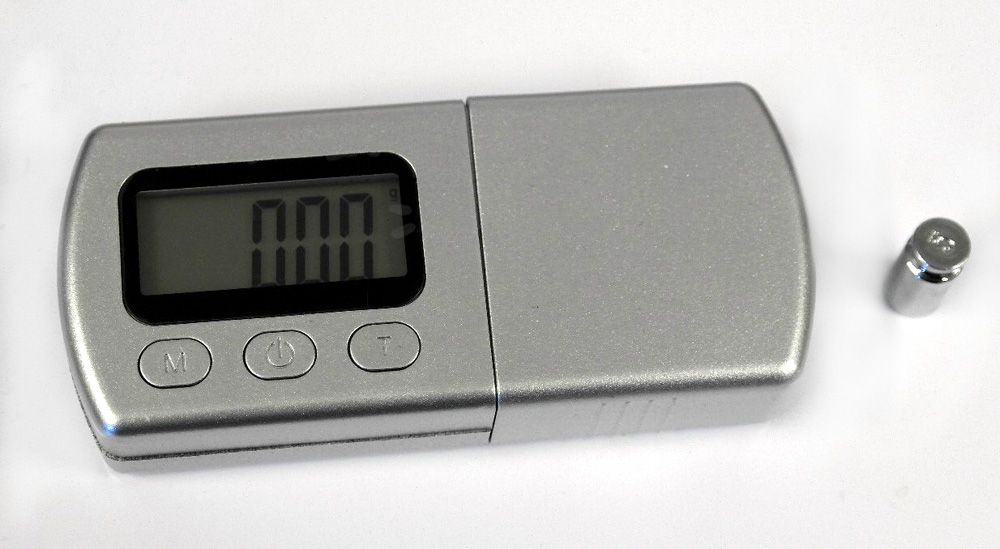 Nålvåg 5g/0.01g - Batteri ingår -