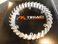 Tenaci Clutch Fan 184 mm