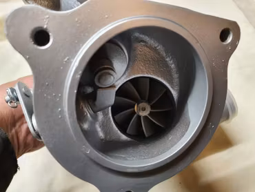 TD04HL-19T vinklat turbinhus