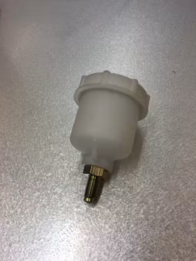 Bromsvätskebehållare till MKM Handbroms