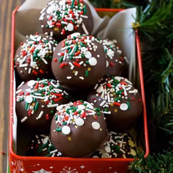 Ginger Christmas Sprinkles – Juleströssel i klassiska julfärger - Sweet Kitchen