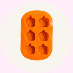 Rundad Silikonform med 6 Pumpor – Halloweenbak & Pyssel Kul - Baka med Alma