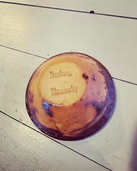 Liten keramikskål