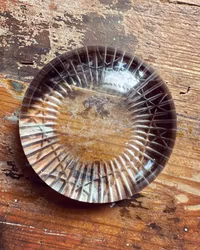 Brevpress i glas