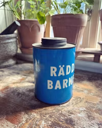 Insamlingsbössa Rädda Barnen