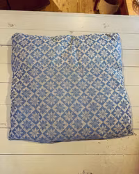 Kudde blå/grå