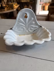 Emaljerad tvålkopp
