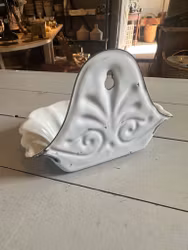 Emaljerad tvålkopp