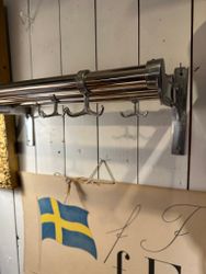 Liten hatthylla nr2 (speciell frakt)