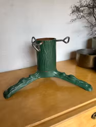 Julgransfot gjutjärn (endast avhämtning)