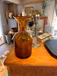 Liten glasvas Erik Höglund