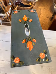 Träpall med blommor (speciell frakt)