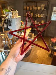 Röd stjärna i glas