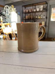 Höganäs krus med handtag (speciell frakt)