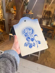Skärbräda porslin med ros