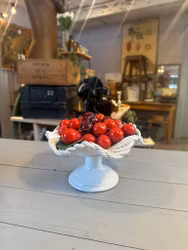 Skål med körsbär porslin (endast avhämtning)