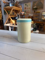 Plåtburk socker gul/grön