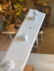 Kroklist/hängare/knoppbräda