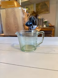 Liten glaskanna grön