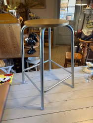 Pall (endast avhämtning)