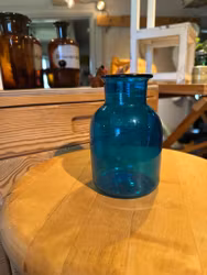 Blå glasvas