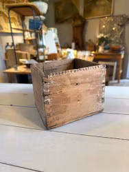 Liten trälåda