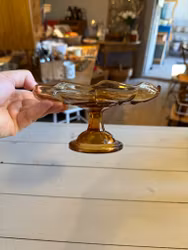 Litet fat på fot