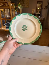 Grön Pyro tallrik nr 1